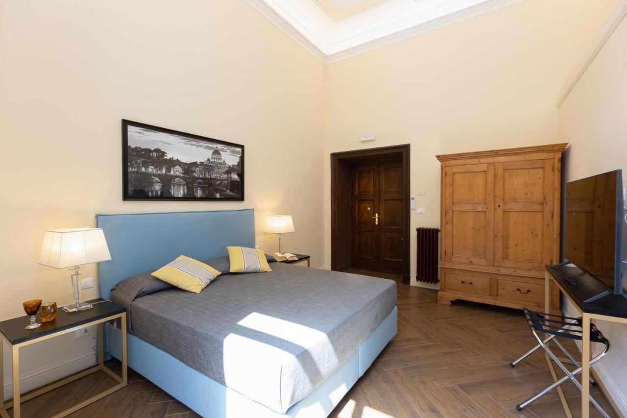 Spa Apartment Via Barberini Rome Exterior photo