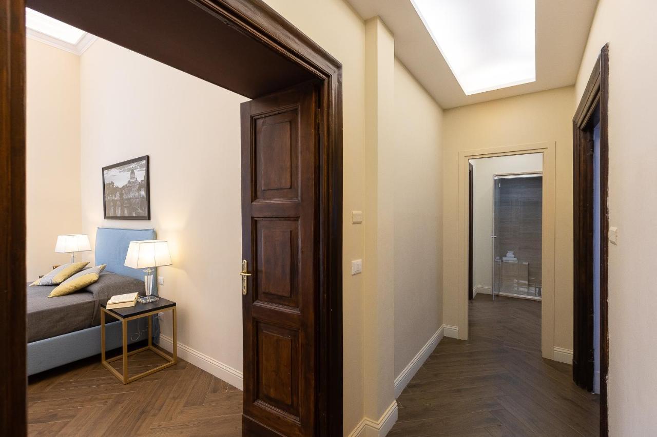 Spa Apartment Via Barberini Rome Exterior photo