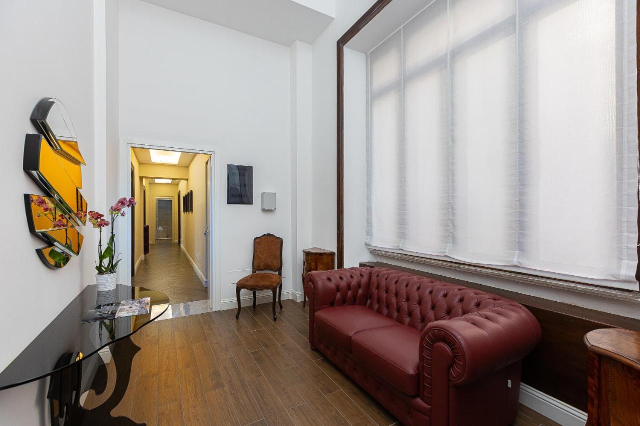 Spa Apartment Via Barberini Rome Exterior photo