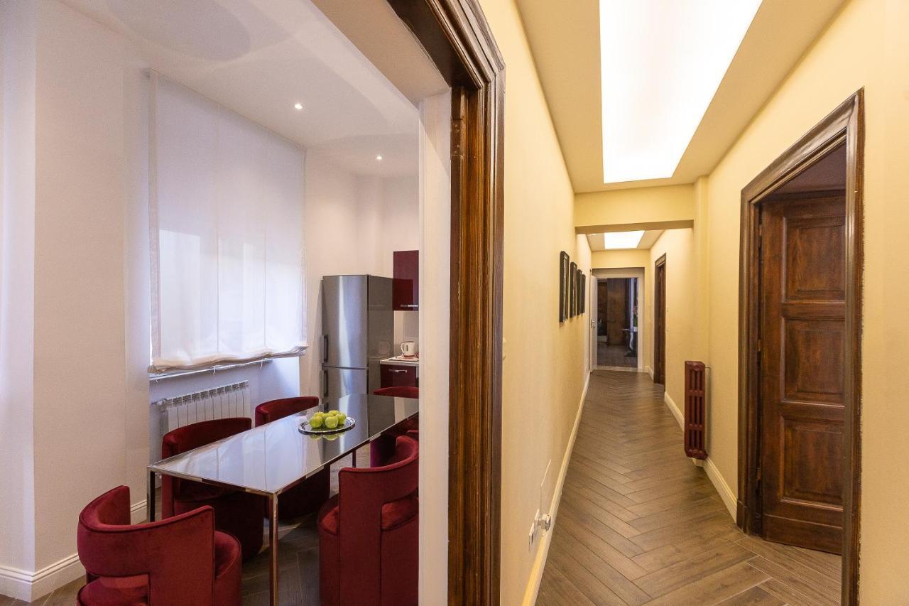 Spa Apartment Via Barberini Rome Exterior photo