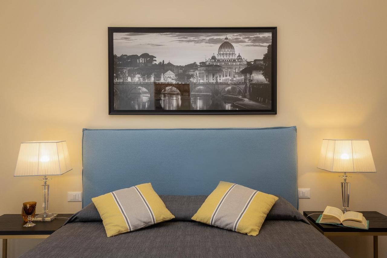 Spa Apartment Via Barberini Rome Exterior photo