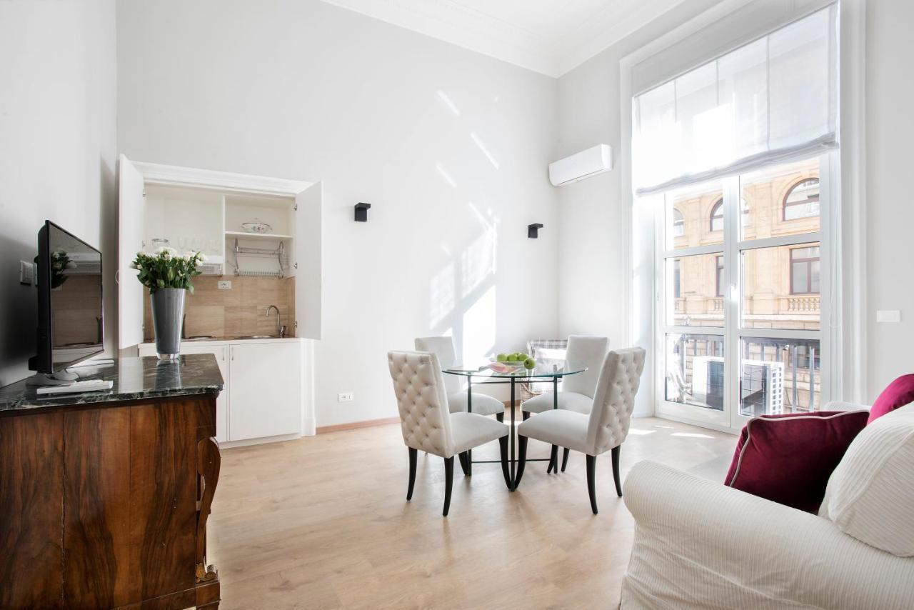 Spa Apartment Via Barberini Rome Exterior photo