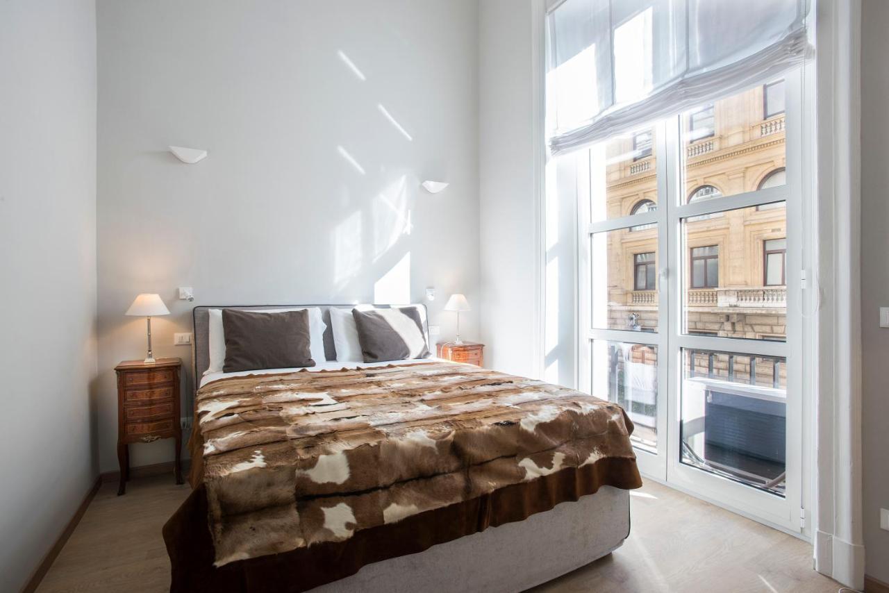 Spa Apartment Via Barberini Rome Exterior photo